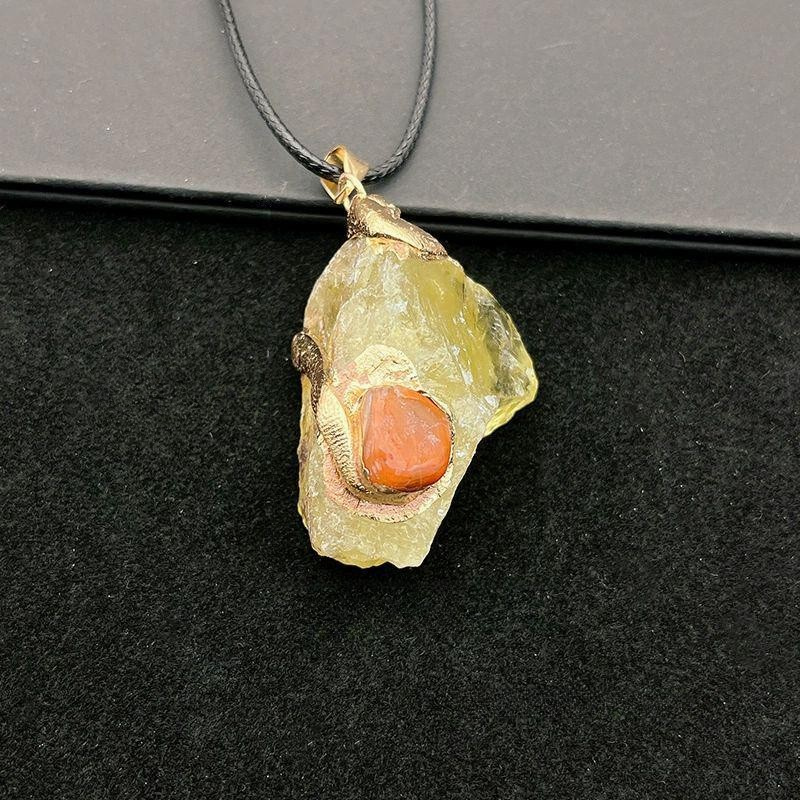 RAW MULTI-CRYSTAL GILDED PENDANT NECKLACE VI (30-45MM)