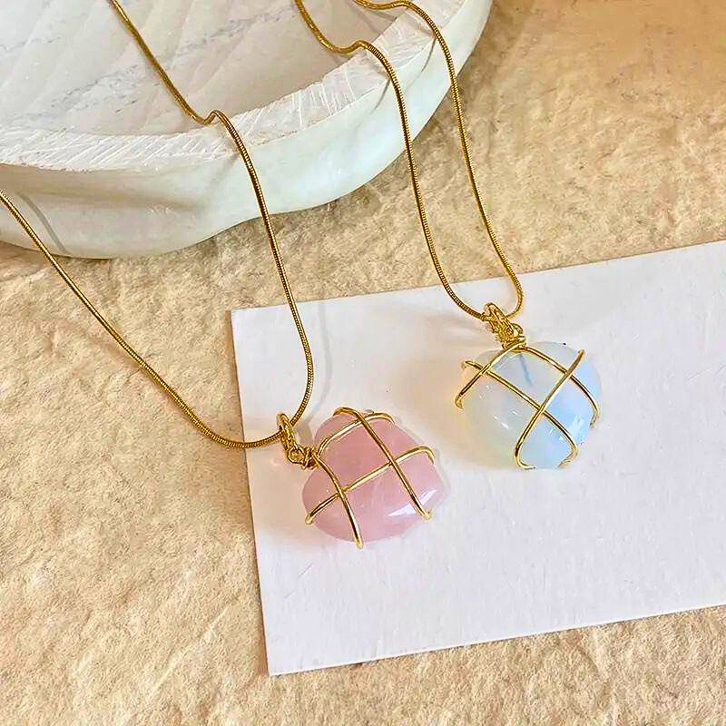 HEART ROSE QUARTZ COLLAR NECKLACE III (20MM)
