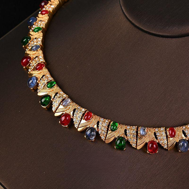 Antique Brass & Rhinestone Jewelry Set – Necklace, Earrings, Bracelet
